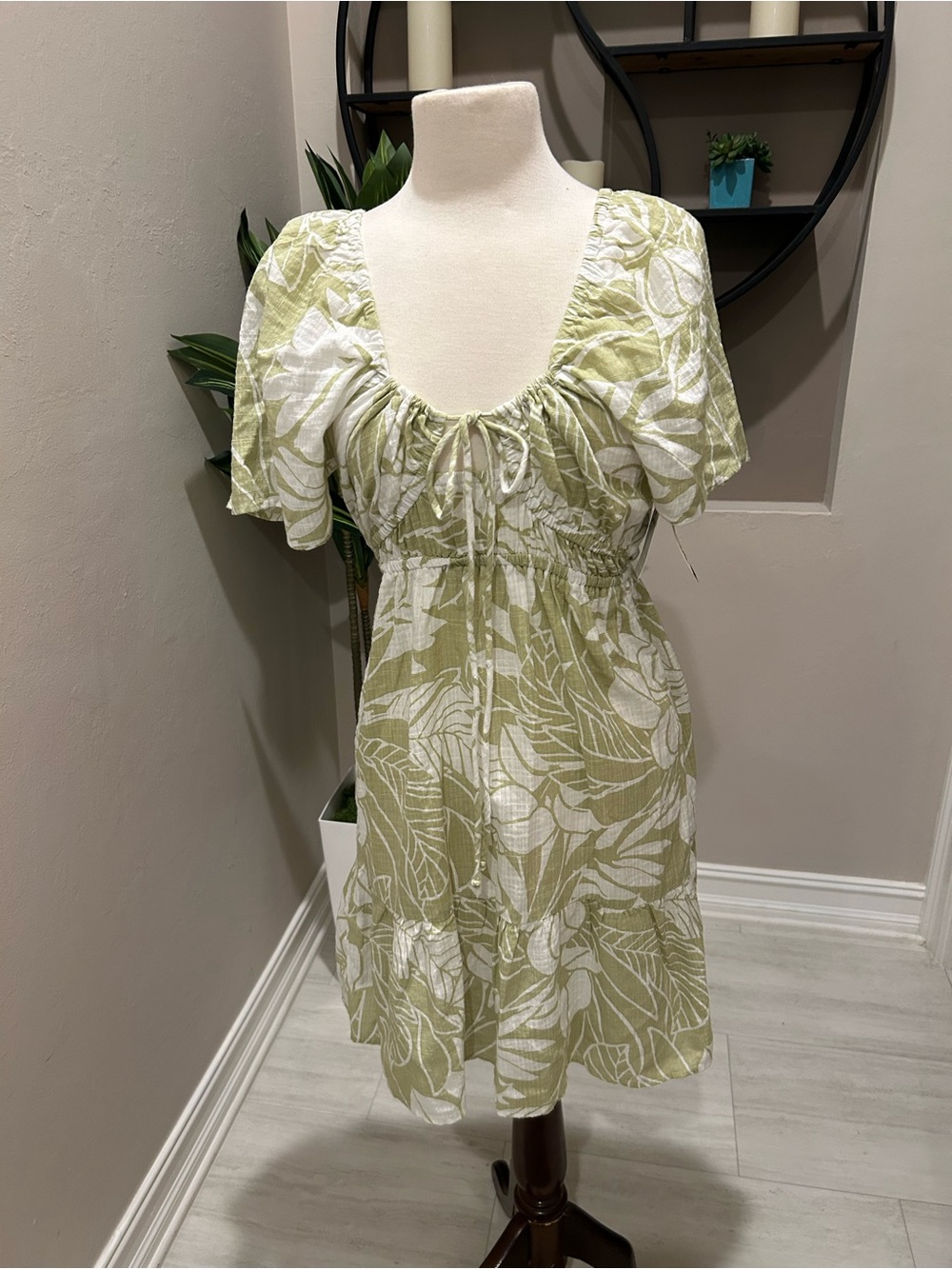 Rip Curl Light Green and White Floral Beach Cover-Up Dress